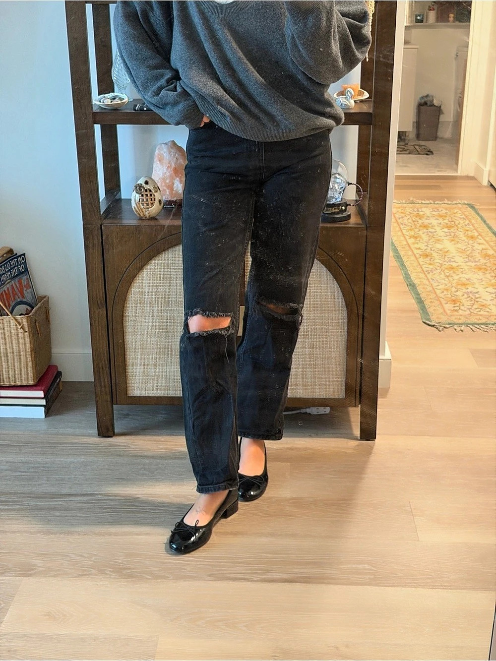 Bershka The Straight Leg Distressed Jeans in Black